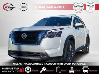 Used 2025 Nissan Pathfinder SL w/ SL Premium Package