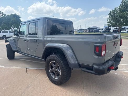 Used 2022 Jeep Gladiator Rubicon w/ Trailer Tow Package AWD/4WD image 2