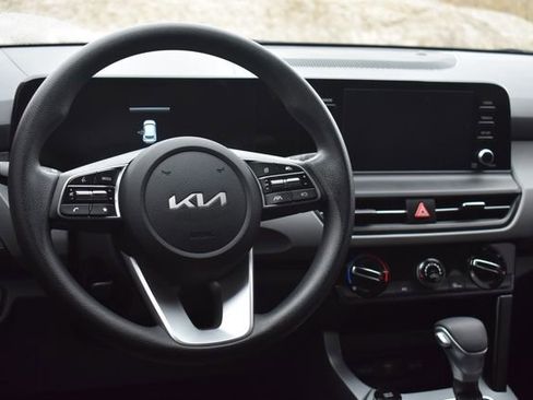 Certified 2026 Kia Seltos LX image 18