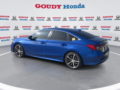 Certified 2024 Honda Civic Touring image 6