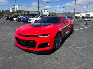 Used 2022 Chevrolet Camaro ZL1 video 2