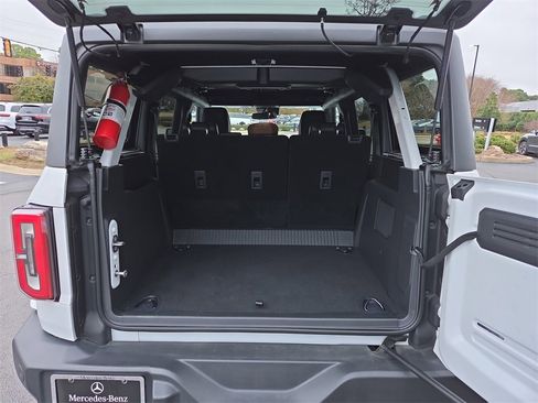 Used 2024 Ford Bronco Outer Banks image 13
