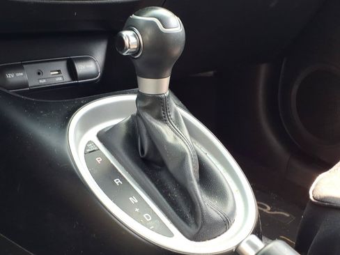 Used 2017 Kia Soul FWD image 15