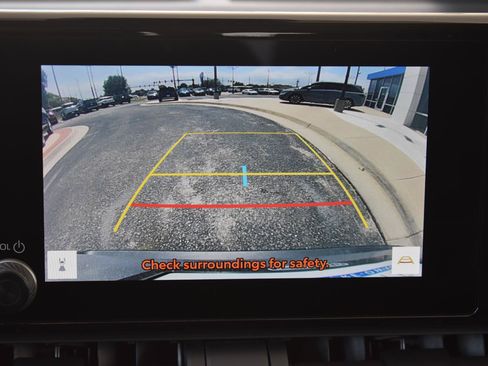 Used 2024 Toyota RAV4 LE AWD/4WD image 5