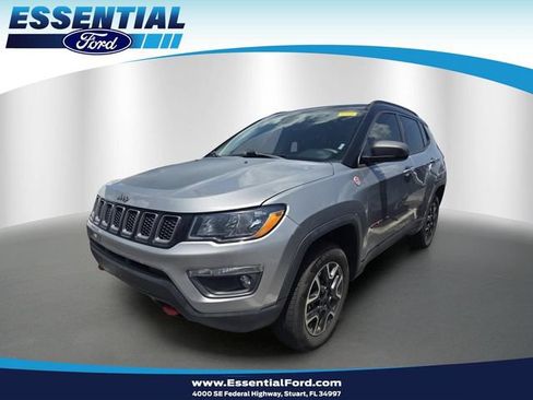 Used 2020 Jeep Compass Trailhawk AWD/4WD image 1
