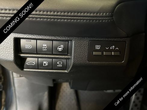 Used 2019 Toyota Avalon Touring w/ Advanced Safety Package FWD image 18