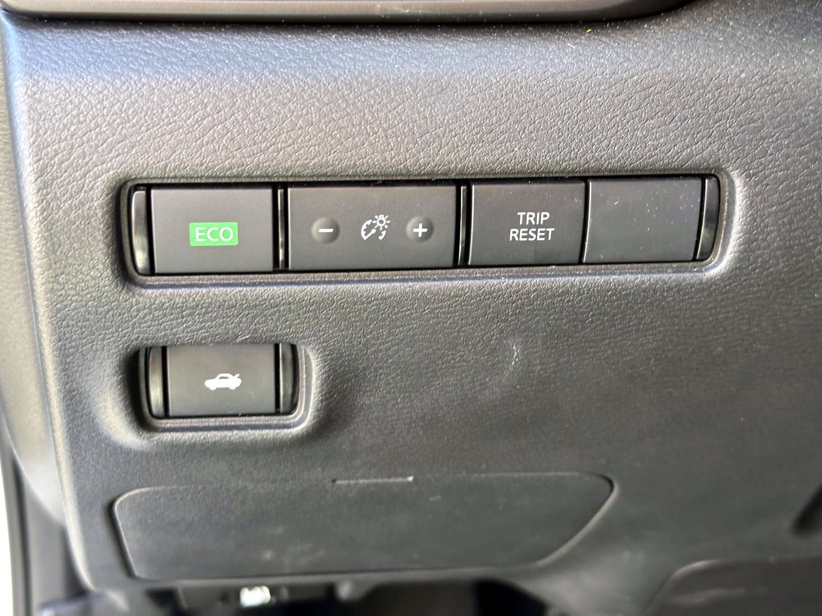 Certified 2024 Nissan Sentra S FWD image 18