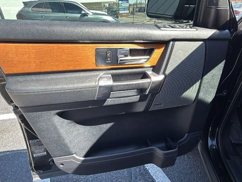 Used 2012 Land Rover LR4 HSE image 9
