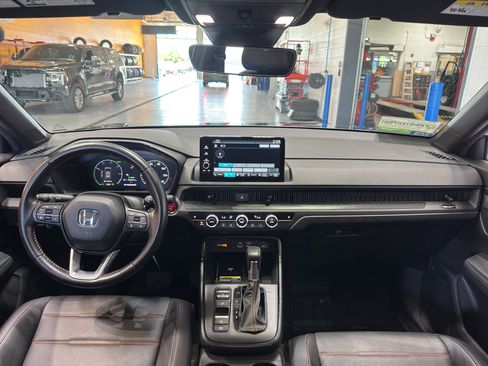 Used 2025 Honda CR-V Sport-L image 12