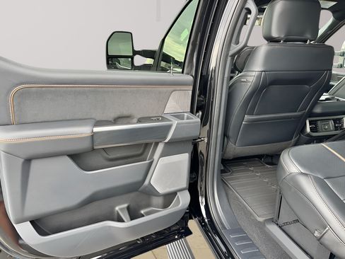 Used 2024 Ford F450 Platinum AWD/4WD image 20