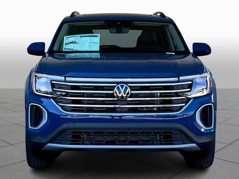 New 2026 Volkswagen Atlas SE image 3