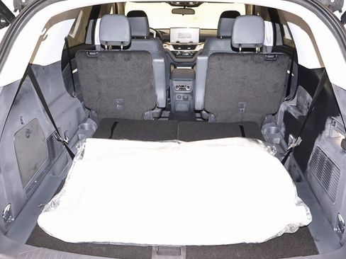 New 2026 Ford Explorer Active w/ Active Comfort Package image 29