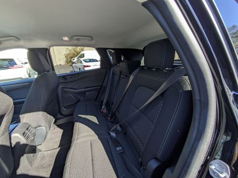 Used 2025 Ford Escape Active image 25