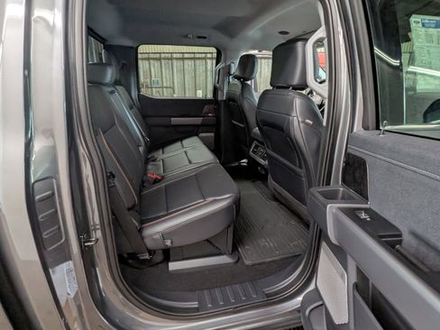 New 2025 Ford F250 Lariat w/ Lariat Ultimate Package image 4