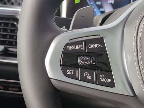 New 2026 BMW X7 M60i image 14