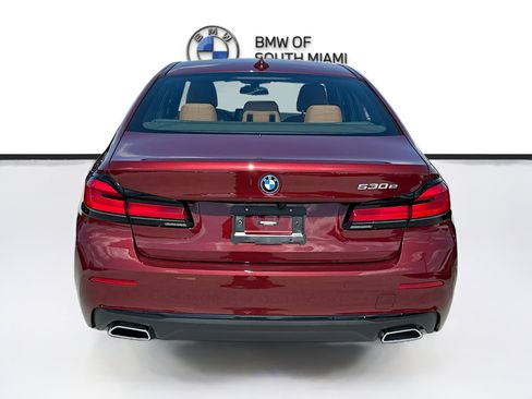 Certified 2023 BMW 530e w/ Premium Package RWD image 6