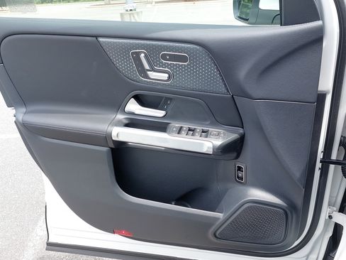 Certified 2025 Mercedes-Benz GLB 250 GLB 250 image 26