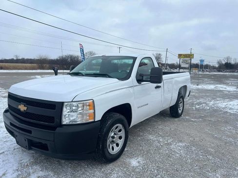 Used 2013 Chevrolet Silverado 1500 W/T image 4