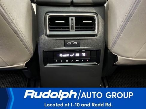 Used 2024 MAZDA CX-90 3.3 Turbo w/ Premium Package image 28