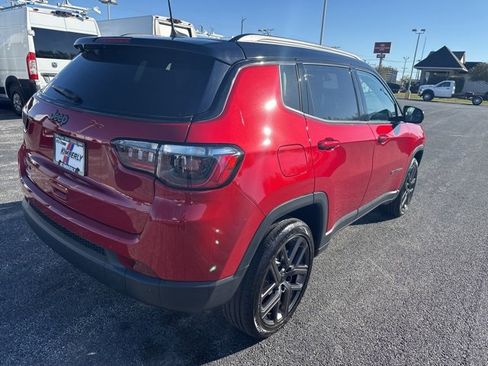 New 2026 Jeep Compass Limited image 9