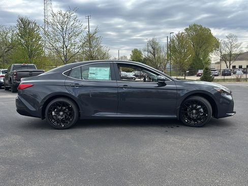 New 2026 Toyota Camry XLE AWD/4WD image 13