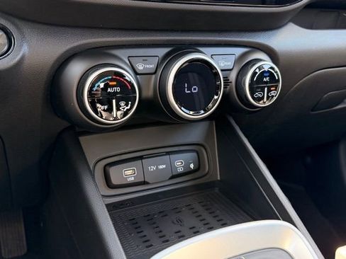 New 2026 Hyundai Venue SEL FWD image 17