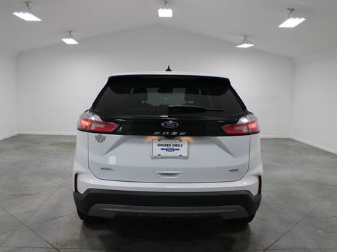 Used 2024 Ford Edge SEL w/ Convenience Package image 8