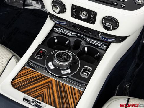 Used 2016 Rolls-Royce Dawn image 30