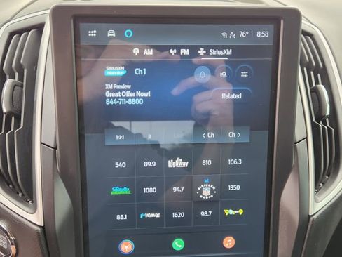 Used 2024 Ford Edge SE w/ Black Appearance Package image 15