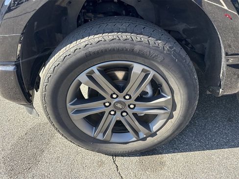 Used 2023 Ford F150 Lariat w/ Equipment Group 502A High image 11