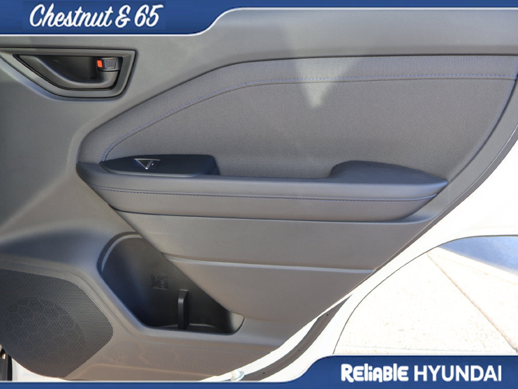Used 2025 Subaru Forester Premium AWD/4WD image 11
