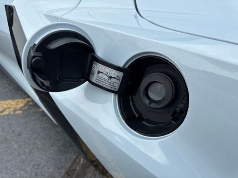 Used 2020 Chevrolet Corvette Stingray Preferred Cpe w/ 2LT Preferred Equipment Group RWD image 22