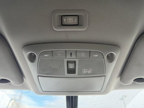 Used 2019 Nissan Pathfinder Platinum image 29