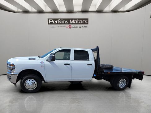 New 2026 RAM 3500 Tradesman w/ Chrome Appearance Group AWD/4WD image 3