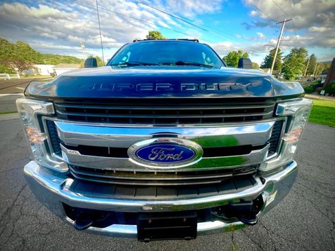 Used 2019 Ford F450 XLT RWD image 5