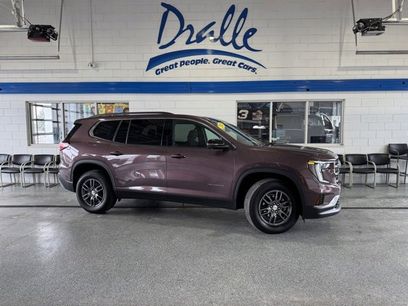 Used 2025 GMC Acadia Elevation