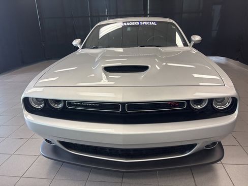 Used 2022 Dodge Challenger R/T w/ Plus Package image 7