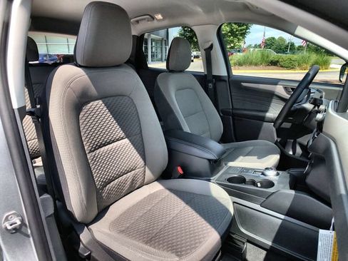Used 2022 Ford Escape SE w/ SE Sport Appearance Package AWD/4WD image 24