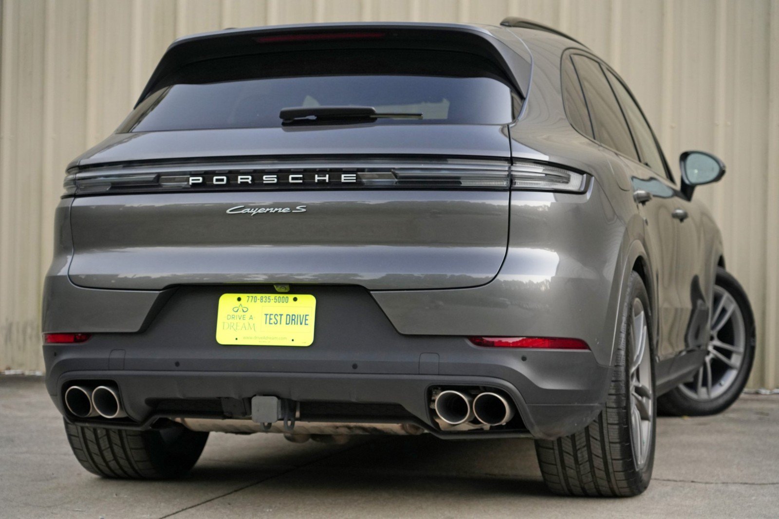 Used 2024 Porsche Cayenne S w/ Premium Package Plus AWD/4WD image 5
