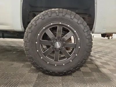 Used 2015 Chevrolet Silverado 2500 High Country AWD/4WD image 17