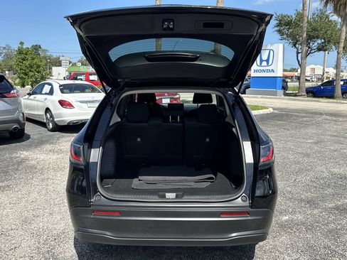 Used 2024 Honda HR-V LX image 12