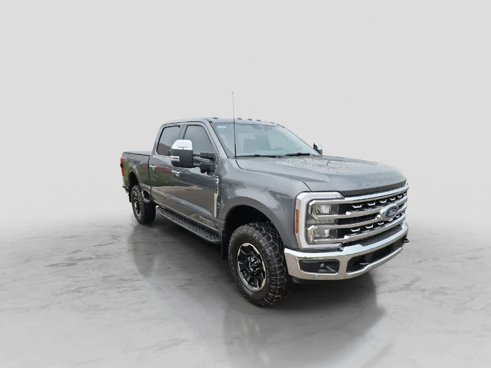 Used 2026 Ford F250 Lariat w/ Tremor Off-Road Package AWD/4WD image 2