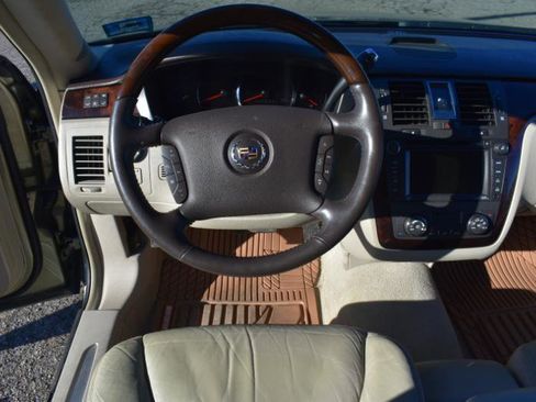 Used 2011 Cadillac DTS Premium w/ Driver Awareness Package image 34