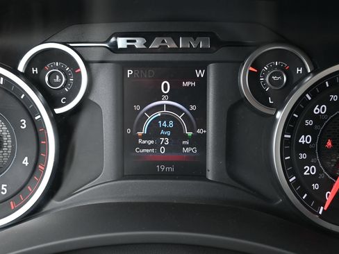 New 2026 RAM 3500 Big Horn AWD/4WD image 13