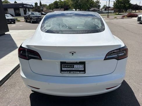Used 2021 Tesla Model 3 Standard Range Plus RWD image 7
