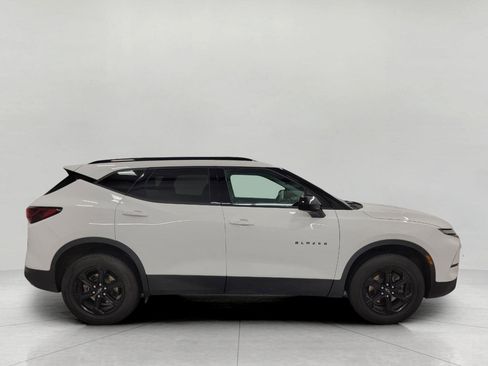 Used 2023 Chevrolet Blazer LT w/ Midnight/Sport Edition image 12