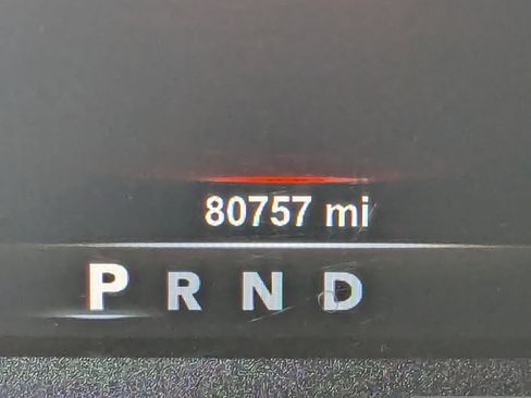 Used 2017 RAM 1500 Laramie w/ Convenience Group image 32