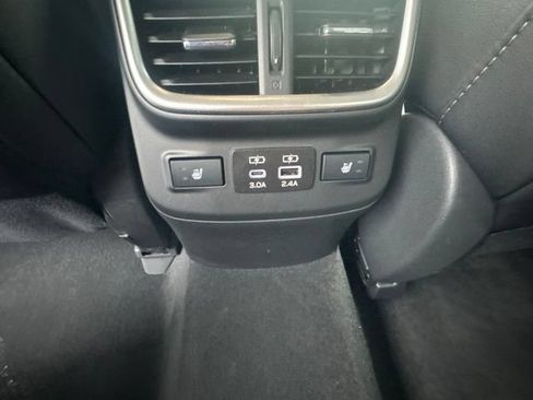 Used 2025 Subaru Outback Limited w/ Popular Package #2 AWD/4WD image 13