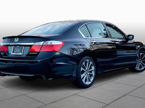 Used 2014 Honda Accord Sport image 12
