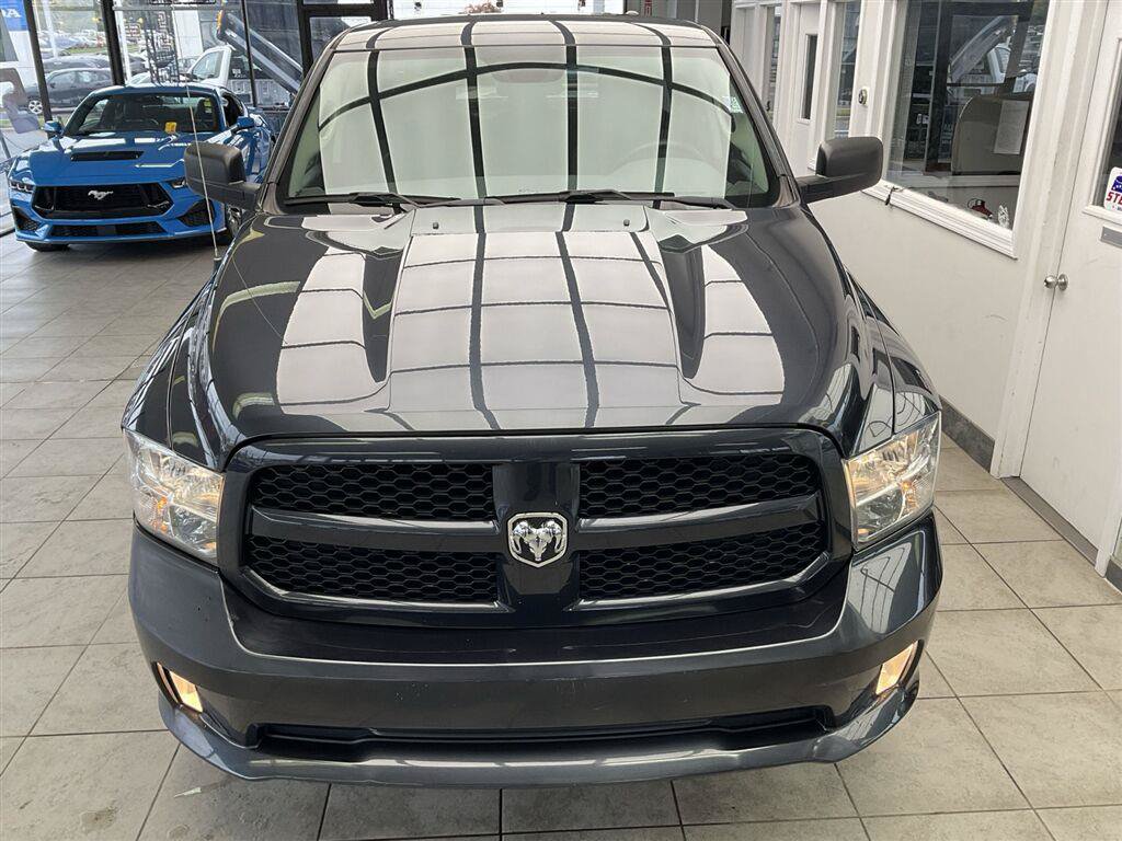 Used 2018 RAM 1500 Express w/ Express Value Package AWD/4WD image 26